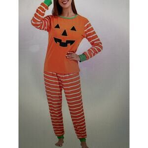NEW Halloween Women’s 1X family pajamas, pumpkin set